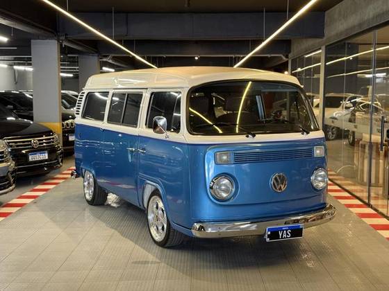 VOLKSWAGEN KOMBI 1.6 MI STD LOTAÇÃO 8V GASOLINA 3P MANUAL VOLKSWAGEN KOMBI 1.6 MI STD LOTAÇÃO 8V GASOLINA 3P MANUAL